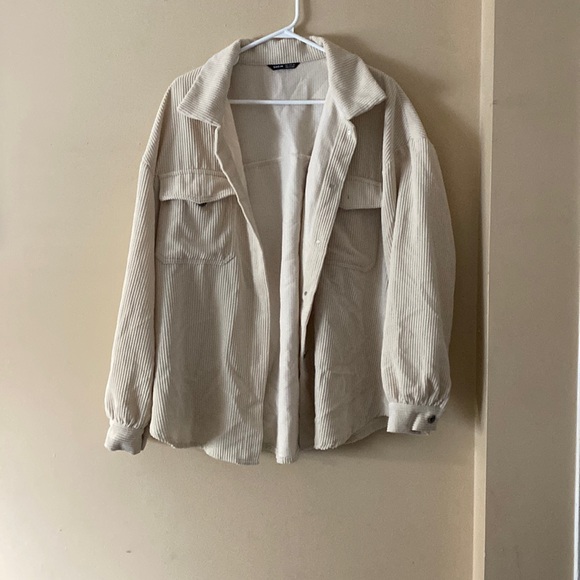 Beige shacket - Picture 1 of 1
